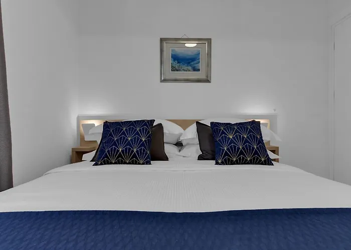 Luxury City Center Apartments